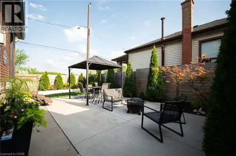 236 Macaulay Street East Hamilton ON L8L 3X8