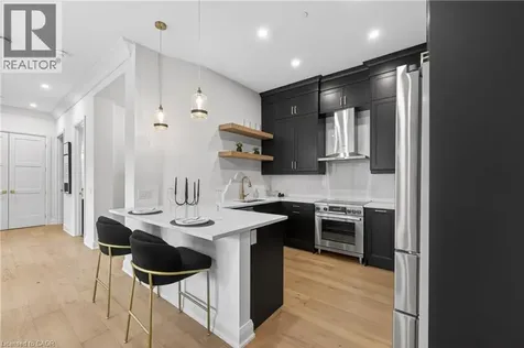 2 Arbourvale Common St. Catharines ON L2T 2Z9