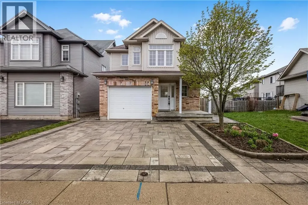 102 Iron Gate Street Kitchener ON N2N 3R6