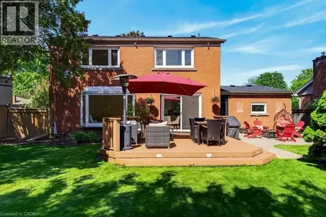 350 East Side Crescent Burlington ON L7R 3G9