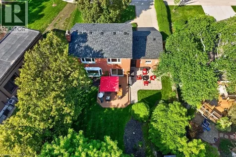 350 East Side Crescent Burlington ON L7R 3G9