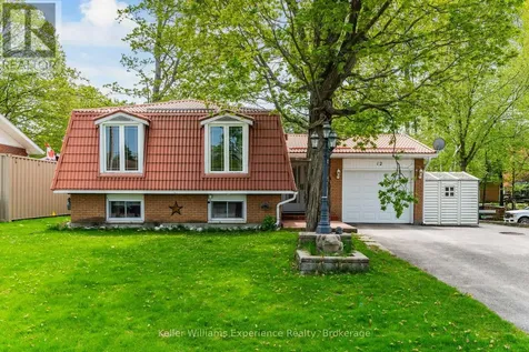 12 Richelieu Street Penetanguishene ON L9M 1H9