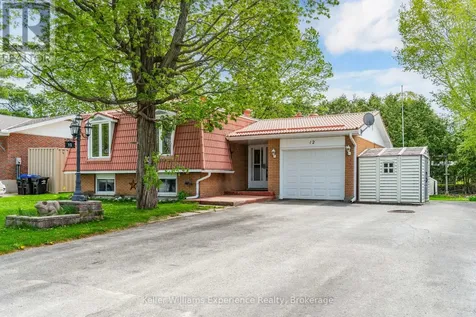 12 Richelieu Street Penetanguishene ON L9M 1H9