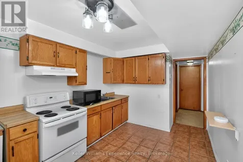 12 Richelieu Street Penetanguishene ON L9M 1H9