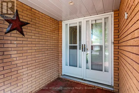 12 Richelieu Street Penetanguishene ON L9M 1H9