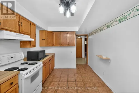 12 Richelieu Street Penetanguishene ON L9M 1H9