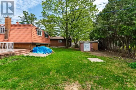 12 Richelieu Street Penetanguishene ON L9M 1H9
