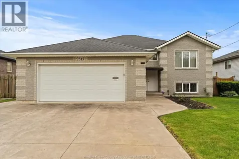 2515 Cousineau Street Lasalle ON N9H 2M2