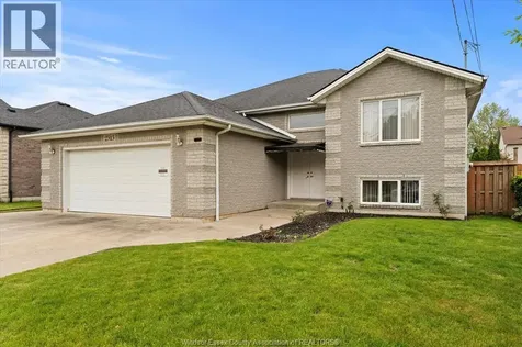 2515 Cousineau Street Lasalle ON N9H 2M2