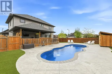 12 Glenwood Street St. Thomas ON N5R 0G9