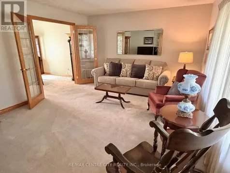 31 Cavanaugh Crescent St. Thomas ON N5R 5Y6