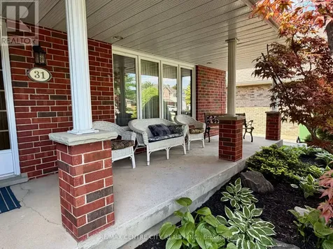 31 Cavanaugh Crescent St. Thomas ON N5R 5Y6