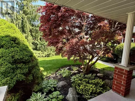 31 Cavanaugh Crescent St. Thomas ON N5R 5Y6