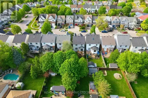 136 Marcy Crescent Cambridge ON N3C 4H6