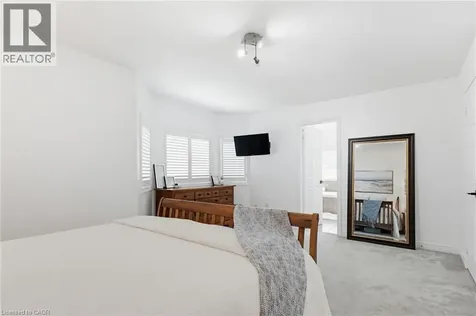5398 Langford Road Burlington ON L7L 7M6