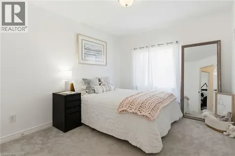 5398 Langford Road Burlington ON L7L 7M6