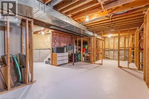 5398 Langford Road Burlington ON L7L 7M6