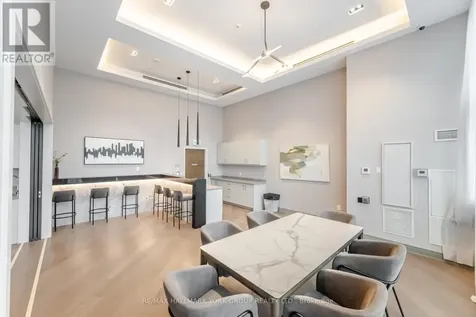 100 Eagle Rock Way Vaughan ON L6A 5B9