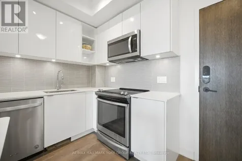 100 Eagle Rock Way Vaughan ON L6A 5B9