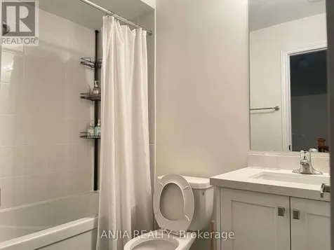 2863 Whites Road Pickering ON L1X 0P3