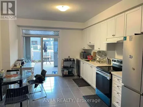 2863 Whites Road Pickering ON L1X 0P3