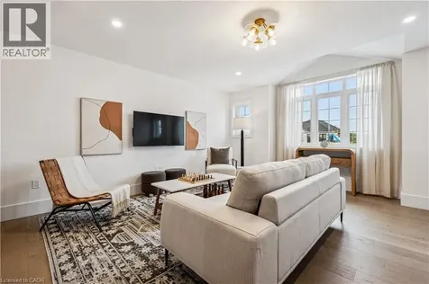 629 Anton Crescent Kitchener ON N2R 0T8