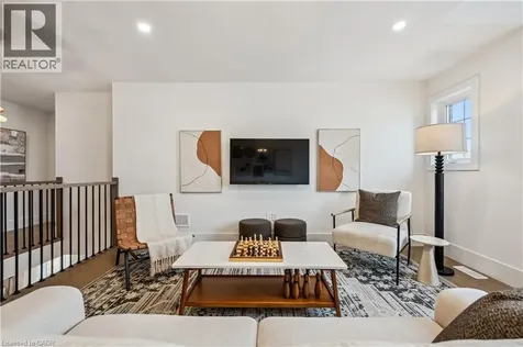 629 Anton Crescent Kitchener ON N2R 0T8