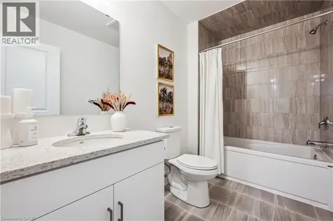 629 Anton Crescent Kitchener ON N2R 0T8