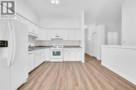339 Rockport Kingsville ON N9Y 4B3