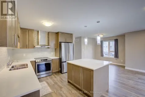 100 Pony Way Kitchener ON N2R 0R8