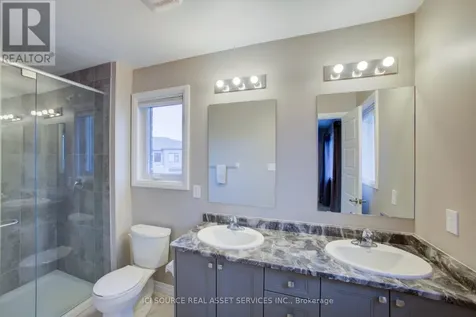 100 Pony Way Kitchener ON N2R 0R8