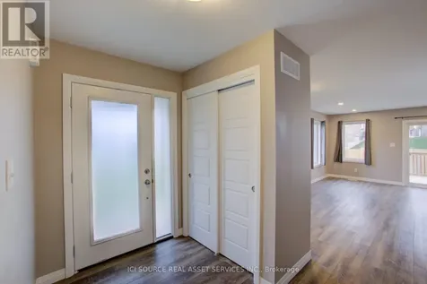 100 Pony Way Kitchener ON N2R 0R8