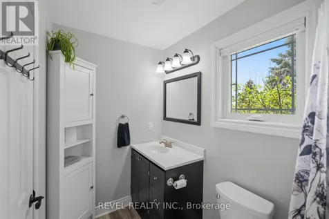 29 Saint John Street Amaranth ON L9W 5Z2