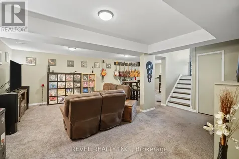 29 Saint John Street Amaranth ON L9W 5Z2