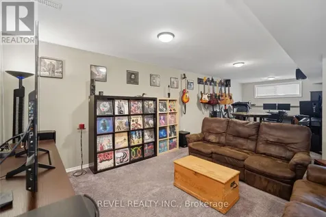 29 Saint John Street Amaranth ON L9W 5Z2
