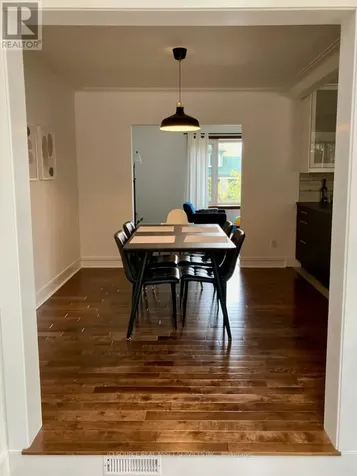 306 Clare Street Ottawa ON K1Z 7E6