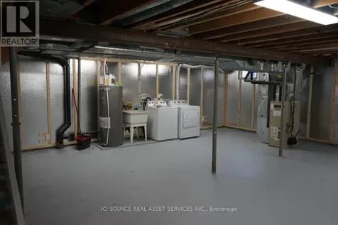 306 Clare Street Ottawa ON K1Z 7E6