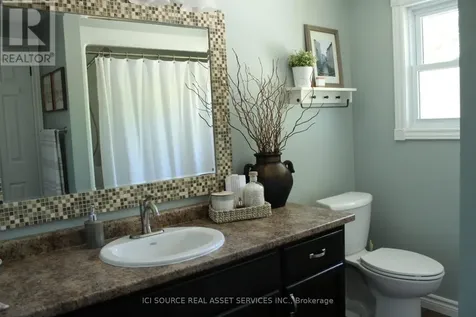 112 Thornhill Crescent Chatham-kent ON N7L 4M3