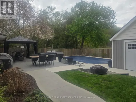 112 Thornhill Crescent Chatham-kent ON N7L 4M3