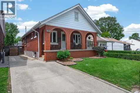 1191 Mckay Avenue Windsor ON N9B 2A8