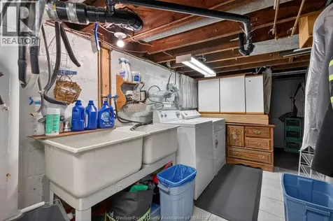 1191 Mckay Avenue Windsor ON N9B 2A8