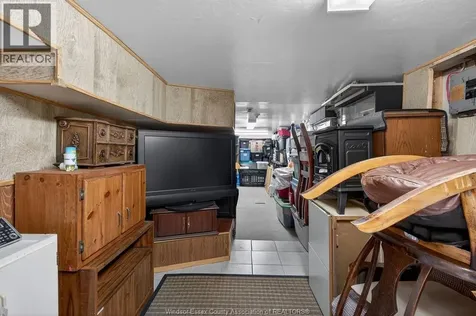 1191 Mckay Avenue Windsor ON N9B 2A8