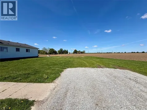 29446 Booth Road Wallaceburg ON N8A 4L1