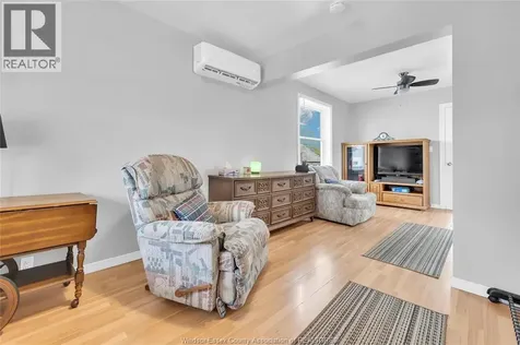 1226 Aubin Windsor ON N8Y 4E5