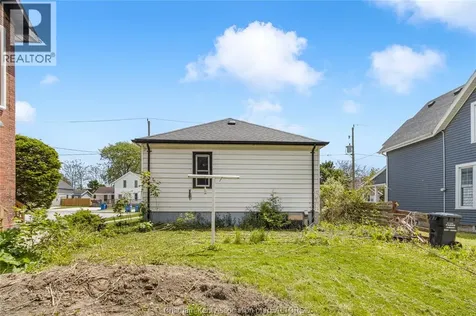 245 Selkirk Street Chatham ON N7L 1Z5