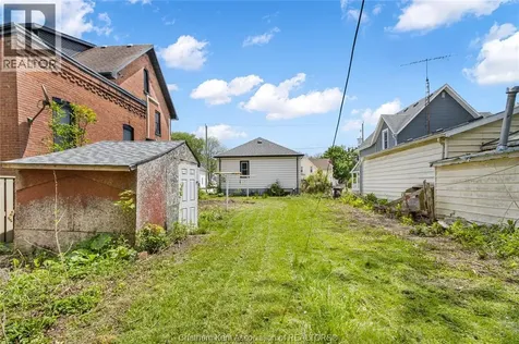 245 Selkirk Street Chatham ON N7L 1Z5