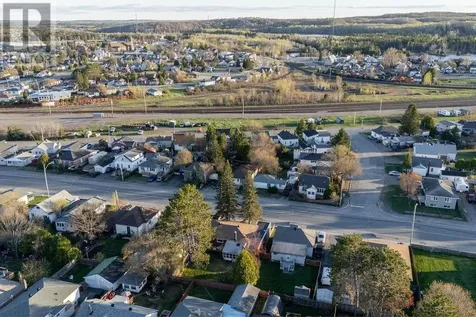 60 Sellwood Greater Sudbury ON P0M 1H0