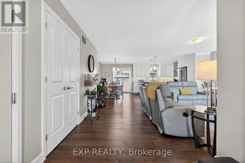 450 Central Park Boulevard Russell ON K4R 0C6