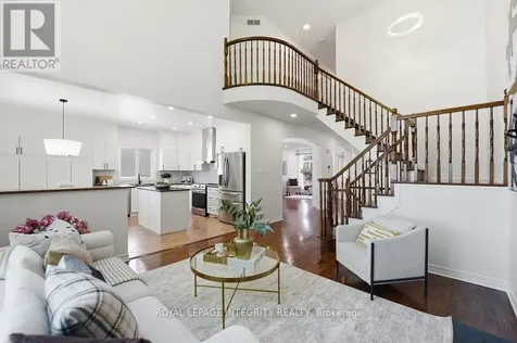 72 Maricona Way Ottawa ON K2T 1H3