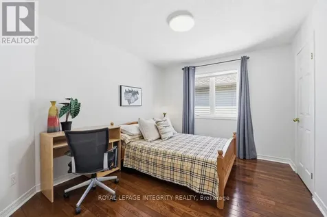 72 Maricona Way Ottawa ON K2T 1H3